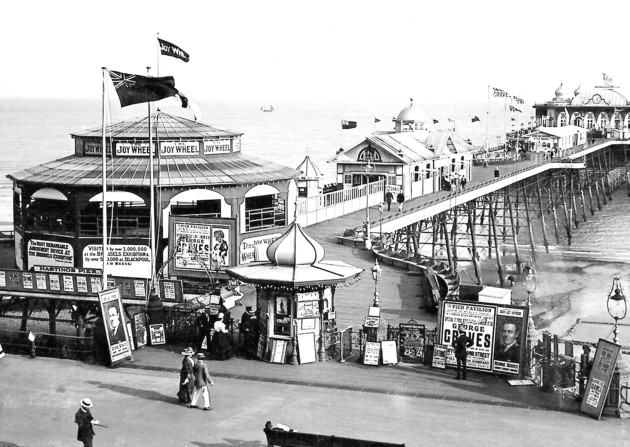 Hastings c.1905. © Richard T Riding Collection