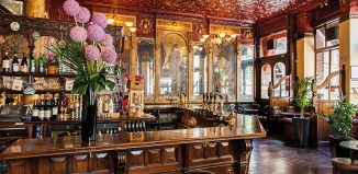 Gin palaces in London